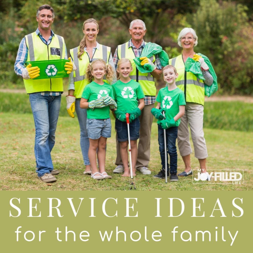 9 Fall Service Projects for the Whole Family - Fishbowl Family